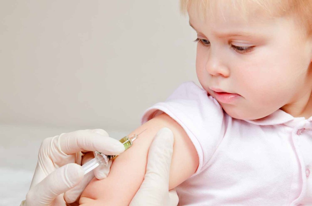 rischi-precauzioni-vaccini-bambini